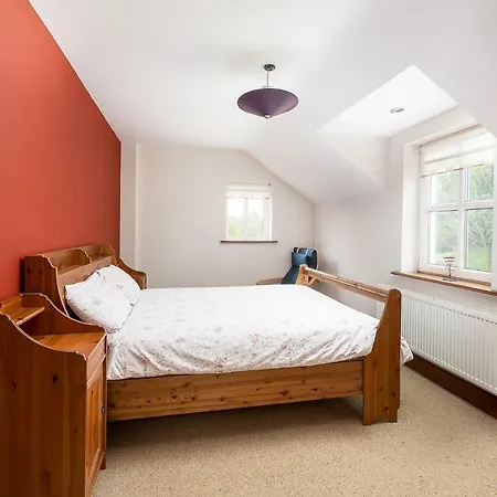 度假居 Modern 5br Country Manor 穆林加尔